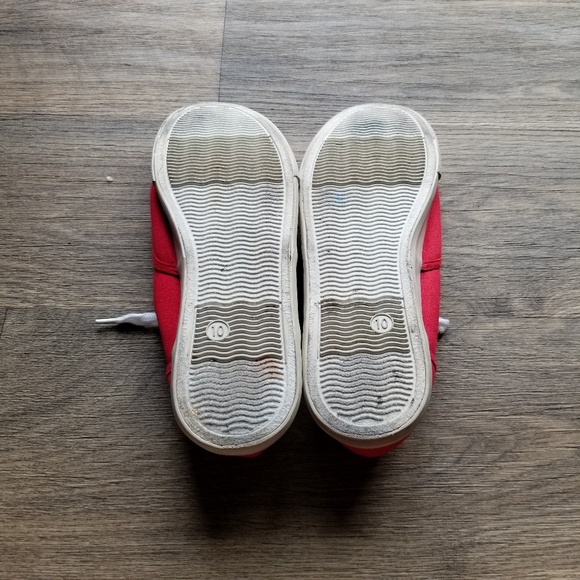 Mossimo Red Laced "Keds" - Picture 4 of 4